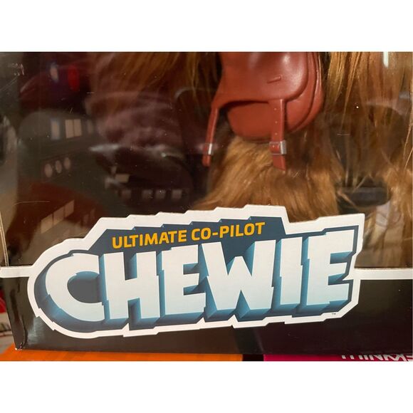 Star Wars FurReal Hasbro Interactive Chewbacca Chewie Talking New in Box - Picture 11 of 12